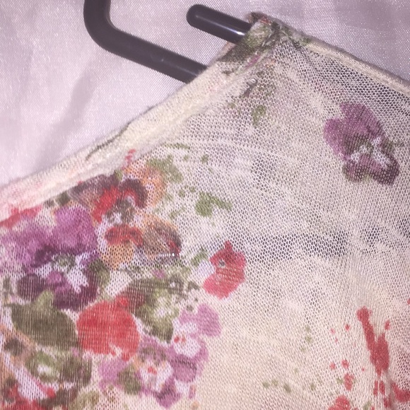 Fun wear factory unique knit floral shirt Sz L🌺 - Picture 6 of 7